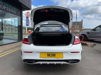 MERCEDES-BENZ C-CLASS 2.1 C220d AMG Line (Premium Plus) Coupe 2dr Diesel G-Tronic+ Eur