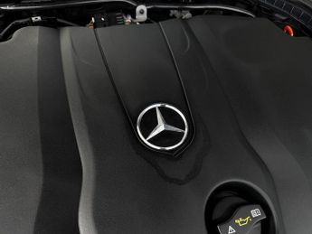 MERCEDES-BENZ C-CLASS 2.1 C220d AMG Line (Premium Plus) Coupe 2dr Diesel G-Tronic+ Eur