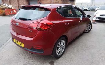 KIA CEED 1.6 CRDi 2 Hatchback 5dr Diesel Auto Euro 5 (126 bhp)