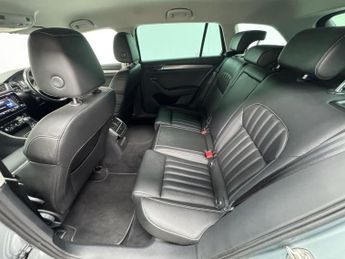 SKODA SUPERB 1.4 TSI iV 13kWh SE L Estate 5dr Petrol Plug-in Hybrid DSG Euro 