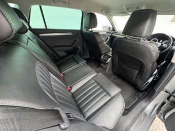 SKODA SUPERB 1.4 TSI iV 13kWh SE L Estate 5dr Petrol Plug-in Hybrid DSG Euro 