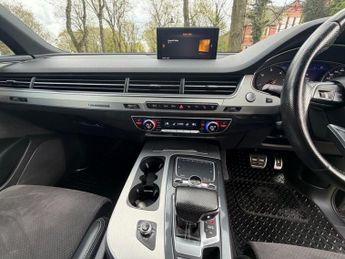 AUDI Q7 3.0 TDI V6 S line SUV 5dr Diesel Tiptronic quattro Euro 6 (s/s) 