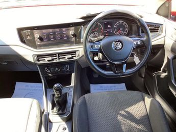 VOLKSWAGEN POLO 1.0 EVO SE Hatchback 5dr Petrol Manual Euro 6 (s/s) (80 ps)