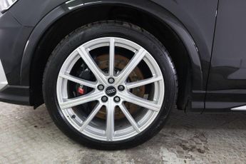 AUDI RS Q3 2.5 TFSI S Tronic quattro Euro 6 (s/s) 5dr