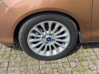 FORD B-MAX 1.6 Titanium MPV 5dr Petrol Powershift Euro 5 (105 ps)