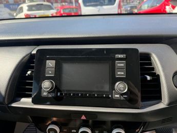 HONDA JAZZ 1.5 h i-MMD SE Hatchback 5dr Petrol Hybrid eCVT Euro 6 (s/s) (10