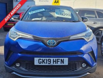 Toyota C-HR AUTOMATIC 1.8 VVT-h Dynamic SUV 5dr Petrol Hybrid CVT Euro 6 (s/