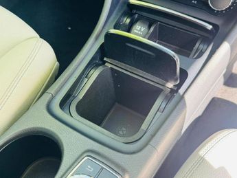 MERCEDES-BENZ A-CLASS 1.6 A180 SE (Executive) Hatchback 5dr Petrol 7G-DCT Euro 6 (s/s)