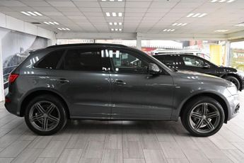 AUDI Q5 2.0 TDI S line Plus SUV 5dr Diesel S Tronic quattro Euro 6 (s/s)