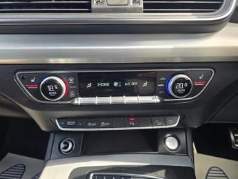 AUDI Q5 2.0 TDI S line SUV 5dr Diesel S Tronic quattro Euro 6 (s/s) (190