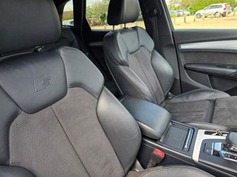 AUDI Q5 2.0 TDI S line SUV 5dr Diesel S Tronic quattro Euro 6 (s/s) (190