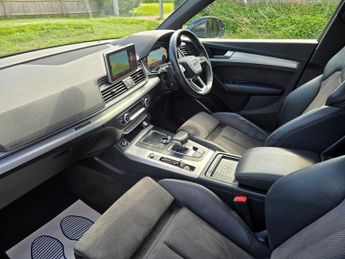 AUDI Q5 2.0 TDI S line SUV 5dr Diesel S Tronic quattro Euro 6 (s/s) (190