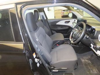 SUZUKI SWIFT 1.2 MHEV Motion Hatchback 5dr Petrol Hybrid CVT Euro 6 (s/s) (82