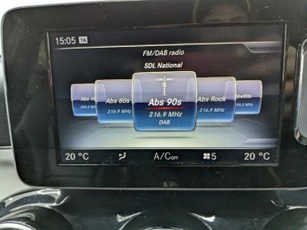 MERCEDES-BENZ GLC 2.1 GLC220d AMG Line SUV 5dr Diesel G-Tronic 4MATIC Euro 6 (s/s)