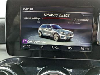 MERCEDES-BENZ GLC 2.1 GLC220d AMG Line SUV 5dr Diesel G-Tronic 4MATIC Euro 6 (s/s)