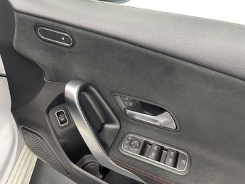 MERCEDES-BENZ A-CLASS 1.5 A180d AMG Line (Executive) Saloon 4dr Diesel 7G-DCT Euro 6 (