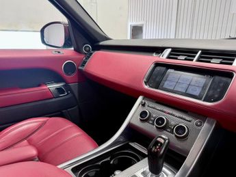 LAND ROVER RANGE ROVER SPORT 3.0 SD V6 Autobiography Dynamic SUV 5dr Diesel Auto 4WD Euro 6 (