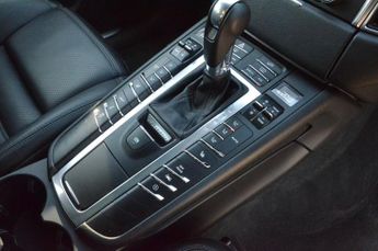PORSCHE MACAN 3.0 TD V6 S SUV 5dr Diesel PDK 4WD Euro 6 (s/s) (258 ps)