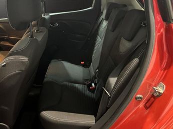 RENAULT CLIO 1.5 dCi Dynamique S MediaNav Hatchback 5dr Diesel EDC Euro 5 (90