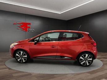 RENAULT CLIO 1.5 dCi Dynamique S MediaNav Hatchback 5dr Diesel EDC Euro 5 (90