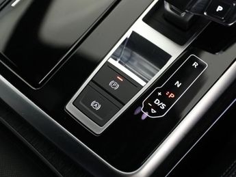 AUDI Q7 3.0 TFSI V6 55 Black Edition SUV 5dr Petrol Tiptronic quattro Eu