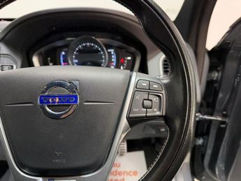 VOLVO XC60 2.0 D4 R-Design Lux Nav SUV 5dr Diesel Auto Euro 6 (s/s) (190 ps
