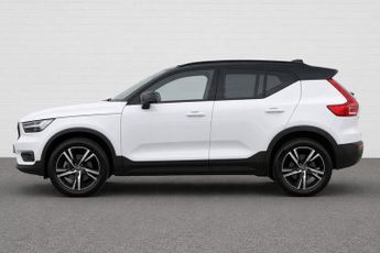 VOLVO XC40 1.5 T3 R-Design SUV 5dr Petrol Auto Euro 6 (s/s) (163 ps)