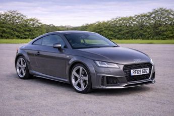 Audi TT 2.0 TFSI 40 S line Coupe 3dr Petrol S Tronic Euro 6 (s/s) (197 p