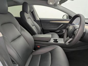 TESLA Model 3 (Dual Motor) Long Range Saloon 4dr Electric Auto 4WDE (346 ps)