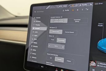 TESLA Model 3 (Dual Motor) Long Range Saloon 4dr Electric Auto 4WDE (346 ps)
