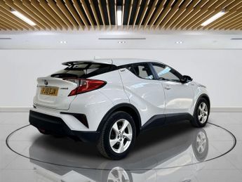 TOYOTA C-HR 1.8 VVT-h Icon SUV 5dr Petrol Hybrid CVT Euro 6 (s/s) (122 ps)