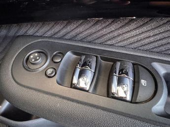 MINI CLUBMAN 1.5 Cooper Estate 6dr Petrol Auto Euro 6 (s/s) (136 ps)