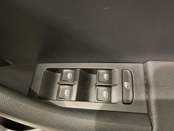 SKODA RAPID 1.4 TSI SE Hatchback 5dr Petrol DSG Euro 6 (s/s) (125 ps)