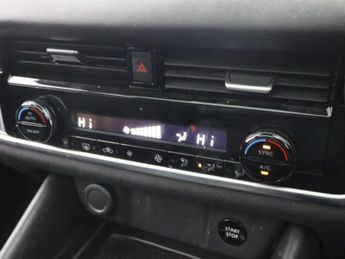 NISSAN QASHQAI 1.5 h e-POWER N-Connecta SUV 5dr Petrol Hybrid Auto Euro 6 (s/s)