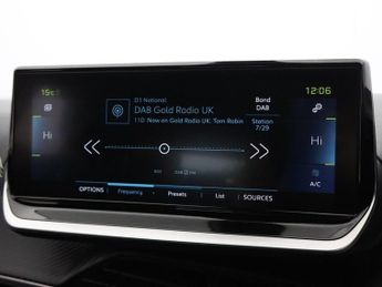 PEUGEOT E-2008 50kWh GT SUV 5dr Electric Auto (7kW Charger) (136 ps)