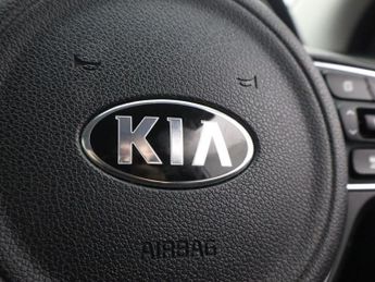 KIA NIRO 64kWh 3 SUV 5dr Electric Auto (201 bhp)