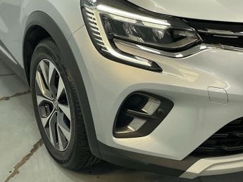 RENAULT CAPTUR 1.3 TCe S Edition SUV 5dr Petrol Manual Euro 6 (s/s) (130 ps) - 