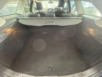 FORD FOCUS 1.6 Zetec Estate 5dr Petrol Powershift Euro 6 (125 ps)