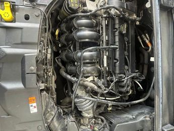 FORD FOCUS 1.6 Zetec Estate 5dr Petrol Powershift Euro 6 (125 ps)