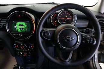 MINI HATCH 1.5 Cooper Classic Hatchback 5dr Petrol Steptronic Euro 6 (s/s) 