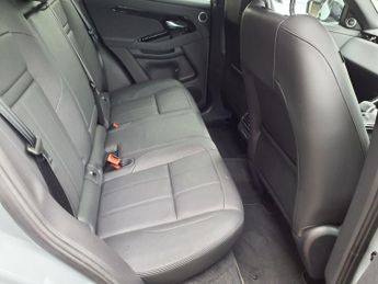 LAND ROVER RANGE ROVER EVOQUE 2.0 D200 MHEV Dynamic SE SUV 5dr Diesel Auto 4WD Euro 6 (s/s) (2