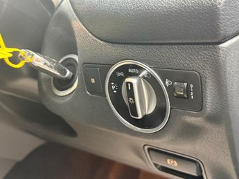 MERCEDES-BENZ GLA 2.1 GLA200d AMG Line SUV 5dr Diesel 7G-DCT Euro 6 (s/s) (136 ps)