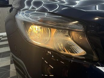 MERCEDES-BENZ GLA 2.1 GLA200d AMG Line SUV 5dr Diesel 7G-DCT Euro 6 (s/s) (136 ps)