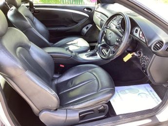 MERCEDES-BENZ CLK 2.1 CLK220 CDI Avantgarde Coupe 2dr Diesel Automatic (183 g/km, 