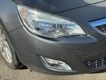 VAUXHALL ASTRA 2.0 CDTi ecoFLEX Elite Hatchback 5dr Diesel Manual Euro 5 (s/s) 