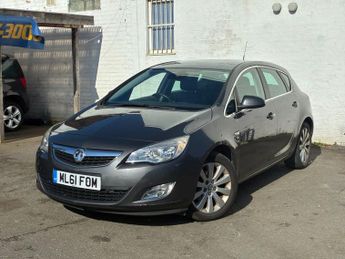 VAUXHALL ASTRA 2.0 CDTi ecoFLEX Elite Hatchback 5dr Diesel Manual Euro 5 (s/s) 