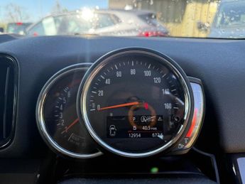 MINI COUNTRYMAN 1.5 Cooper Classic SUV 5dr Petrol Steptronic Euro 6 (s/s) (136 p