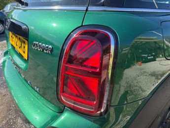 MINI COUNTRYMAN 1.5 Cooper Classic SUV 5dr Petrol Steptronic Euro 6 (s/s) (136 p