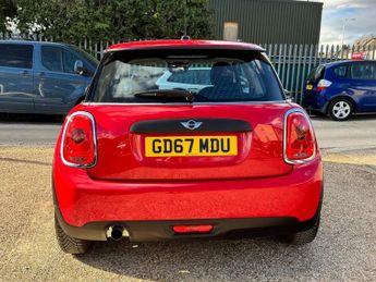 MINI HATCH 1.5 One Hatchback 3dr Petrol Steptronic Euro 6 (s/s) (102 ps)