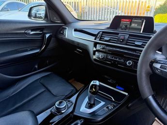 BMW 1 SERIES 1.5 118i GPF M Sport Shadow Edition Hatchback 5dr Petrol Auto Eu